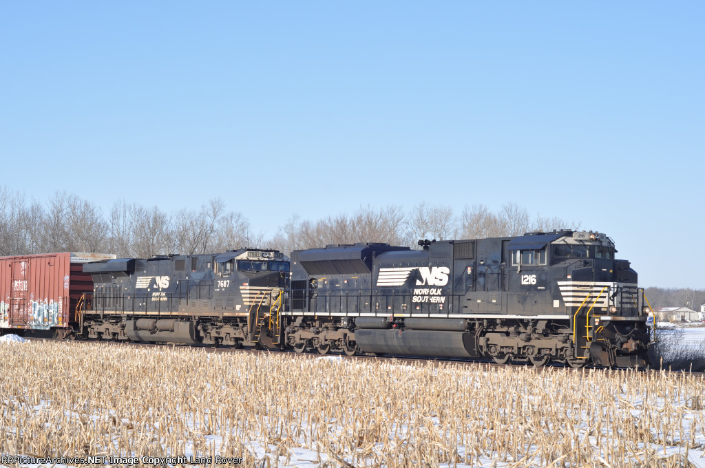 NS 1216 East